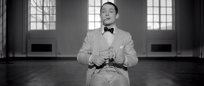 Зажигая звёзды кадры Элайджа Вуд Set Fire to the Stars stills Elijah Wood