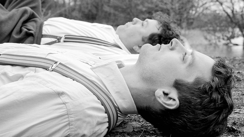 Зажигая звёзды кадры Элайджа Вуд Селин Джонс Set Fire to the Stars stills Elijah Wood Celyn Jones