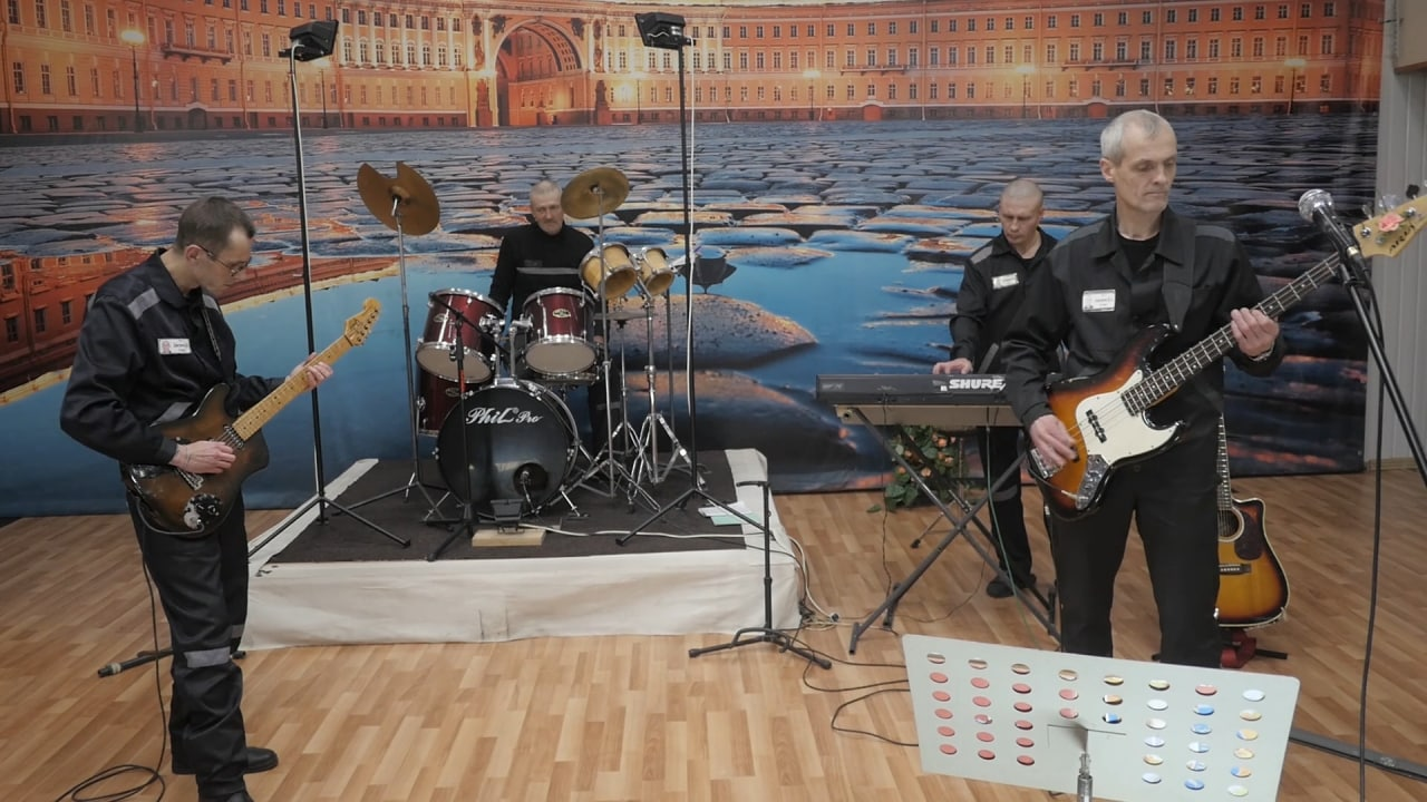 Начальник отряда Никита Ефимов кадр музыка гимн России
